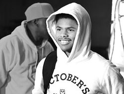 фото - Шакур Стивенсон радостно отреагировал на переход Уоррингтона к Херну