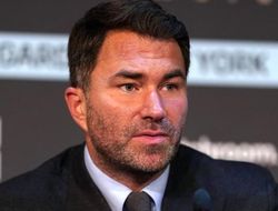 фото - Джошуа мог отказаться от реванша с Усиком и подраться с Фьюри — промоутер