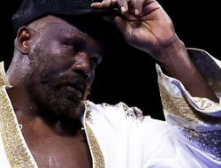 фото - Дерек Чисора хочет бой с Деонтеем Уайлдером