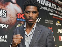 фото - Чемпион мира Морис Хукер арестован: пострадали двое полицейских