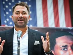 фото - Альварес, Пакьяо или Головкин: Эдди Херн обещает вскоре подписать суперзвезду