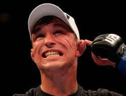 фото - (ММА) Дэррен Элкинс и Хатсу Хиоки встретятся 28 августа