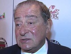 фото - У Джошуа не хотят драться с Фьюри, боя не будет — Арум