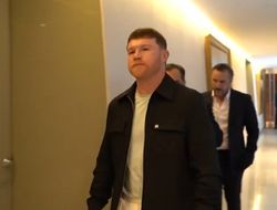 фото - Внезапно? Канело намерен добиваться реванша с Кроуфордом