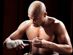 фото - Мэйуэзер: «Уже смирился, что мои критики никогда не будут довольны»