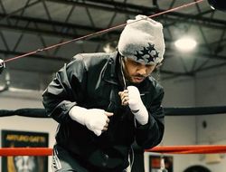 фото - Тренер Джервонты Дэвиса сравнил его с Уайлдером