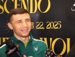 фото - Мадримов готов помочь Кроуфорду готовиться к Канело. Или же он просто не понял вопроса