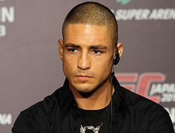 фото - Диего Санчес и Росс Пирсон сразятся в андеркарте у Хендерсона и Хабилова