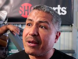 фото - Бой Ломаченко и Майки Гарсии может состояться через год–два — Роберт Гарсиа