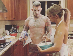 фото - Мэйуэзер вернулся в зал, обнуление Тейлора, обнажённые хроники Ванзант — соцсети 