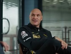 фото - «Бахнем по 5 литров на рыло». Фьюри о встрече с Усиком после боя