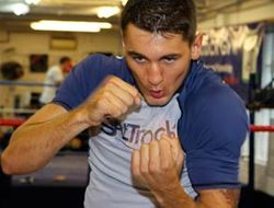 фото - Нэйтен Клеверли: «Зарублюсь с Ковалёвым и нокаутирую его»