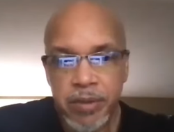 фото - Иноуэ должен подняться на три категории ради супербоя с Дэвисом. Так считает тренер Хантер