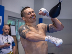 фото - Климас обозвал Фьюри трусом и рассказал, как Усик отреагировал на новость о переносе боя