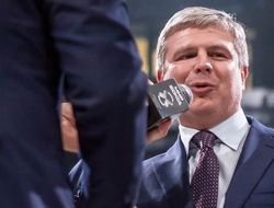 фото - Стараемся бить иностранцев, но придётся драться с Гассиевым — промоутер Лебедева