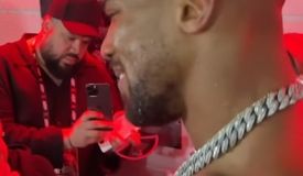 Джошуа оценил ударную мощь Пола