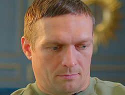 фото - «Она тебя раздевает». Усик рассказал об отношении к похвале