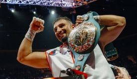 Дожидаться Усика или провести защиту полутитула? Уоррен о планах Кабайела