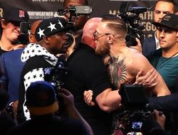 фото - Мэйуэзер — Макгрегору: Давай драться в 8-унциевых перчатках