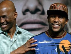 фото - Мэйуэзер–Макгрегор: такое немыслимо в другом виде спорта, считает Хопкинс