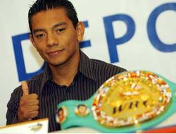 фото - Кристиан Михарес подписал контракт на бой с Санта Крусом