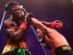 фото - Вечер проспектов ShoBox: Шишкин побил Агбеко, Керефов нокаутировал Фариаса (+ видео и фото)