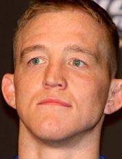 Колтон Смит