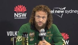 Физиев против боя Топурия – Гэтжи