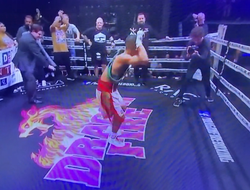 фото - Не Ломаченко, так Фенек: Уинвуд идёт на рекорд