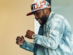 фото - Мейвезер может официально вернуться в 2022 году