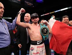 фото - Хосе Карлос Рамирес «на тоненького» перебоксировал Хосе Сепеду