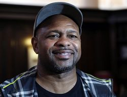 фото - Рой Джонс: Думал, что я уже всё, но бой с Тайсоном — это же как исполнение мечты