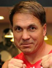 Олег Маскаев