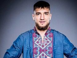 фото - Украинец Ярослав Амосов — новый чемпион Bellator!