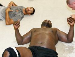 фото - Джеймс Тони встретится с Дэймоном Ридом