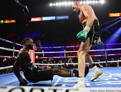 фото - Уайлдер: Травмировал бицепс в бою с Тайсоном Фьюри