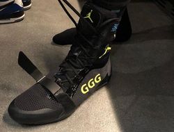 фото - Вести из соцсетей: нерушимые правила Ломаченко и Усика, улыбки Головкина и Альвареса, воспоминания Макгрегора 