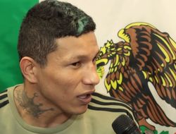 фото - Зрелищный экс-чемпион мира идёт в лёгкий вес за боем с Камбососом