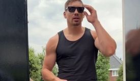Хирн уверен, что Джошуа не заметил бы Верхувена. Реакция Рико