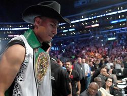 фото - Пакьяо может создать Головкину проблемы, он всегда всех удивляет — Майки Гарсиа 