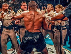 фото - Книга Фьюри стала бестселлером, Климас ответил Лопесу, чудесное восстановление Оверима — соцсети 