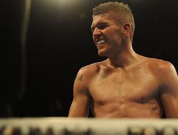 фото - Лиам Смит заболел, чемпион WBO Али остался без противника на май