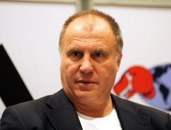 фото - Промоутер Вальдемар Клюх приговорён к 3-м годам лишения свободы