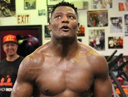 фото - «Кинг Конг» Ортис надеется получить бой с Уайтом или Поветкиным