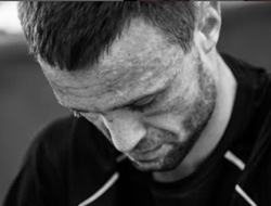 фото - Хирн не получил что хотел: экс-абсолют Тейлор отныне с Уорреном