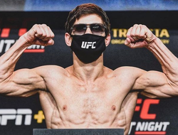 фото - Мовсар Евлоев победил Хакима Даводу на UFC 263 — видео