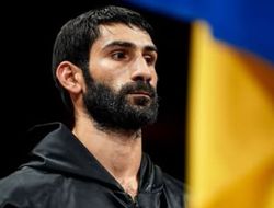 фото - Фаниян против Ирибаррена: 4 апреля в Броварах за WBO Global