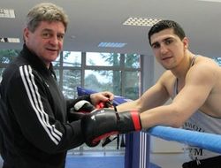 фото - Марко Хук продолжит карьеру в супертяжёлом дивизионе