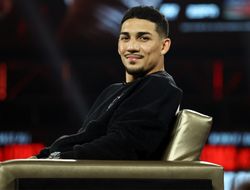 фото - Теофимо Лопес: Реванш с Ломаченко можно было бы обсудить, но...