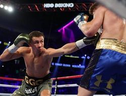 фото - Санчес: Головкин мало пробивал по корпусу, потому что Канело всё время убегал